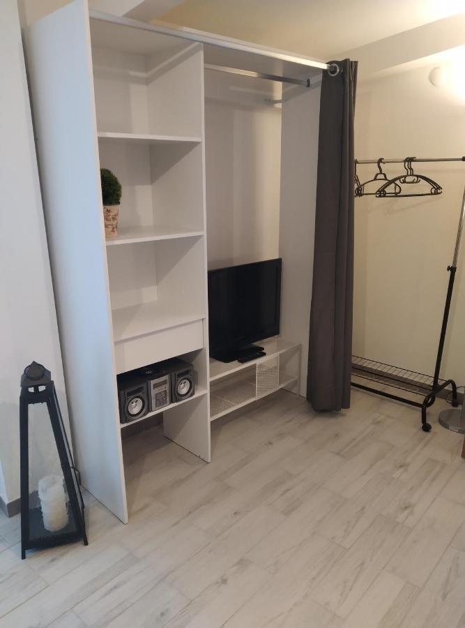 Casa Doris Apartment Montabone Ngoại thất bức ảnh